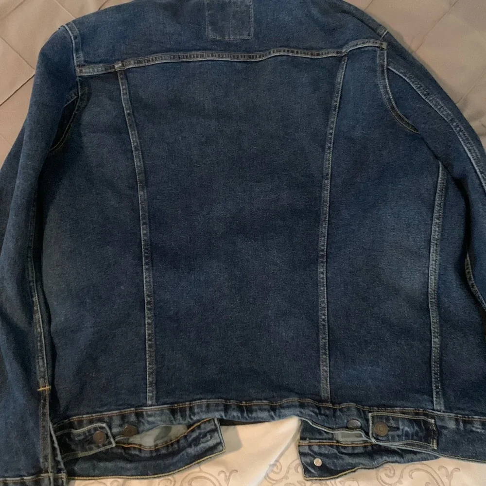 Levi’s jacket - Picture 3 of 3